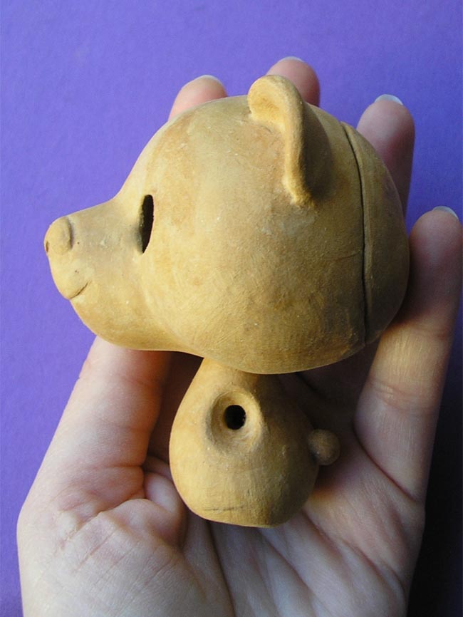 figurine panda en cours de fabrication